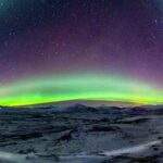 Dlaczego relacje o ludziach w czerni są podobne – wyjaśnienia i analiza