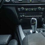 Listwy przypodłogowe rodzaje i zastosowanie – dobierz idealnie