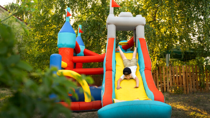 Jaki dmuchaniec na dziecięce urodziny?